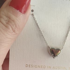 Kendra Scott necklace